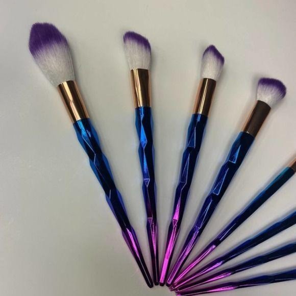 12 pc Rainbow Mermaid Diamond Point Make Up Brush Set - Picture 5 of 10